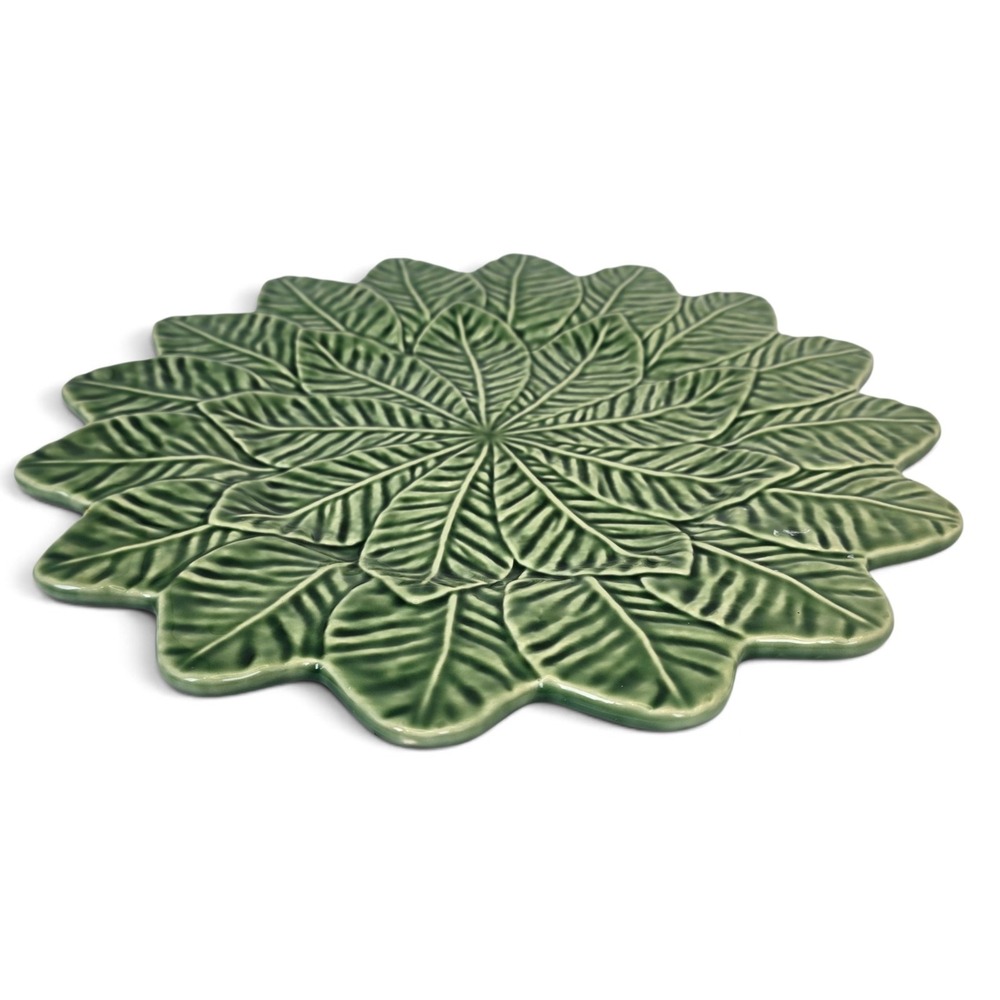 Bordallo Pinheiro Lemon Leaf 13" Charger Plate Chop Platter Portugal Majolica - Picture 5 of 8